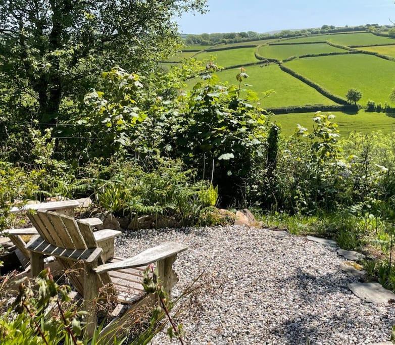 Linnet, Moor And Sea Holidays, Set Perfectly Between Exmoor And The Sea Lynton Eksteriør billede
